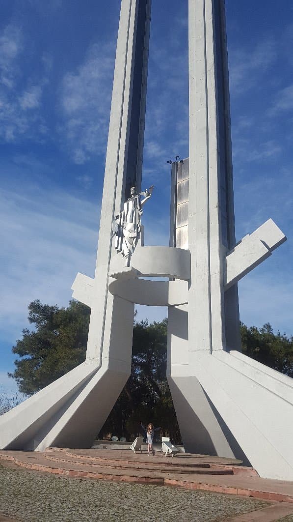 Лозаннский монумент