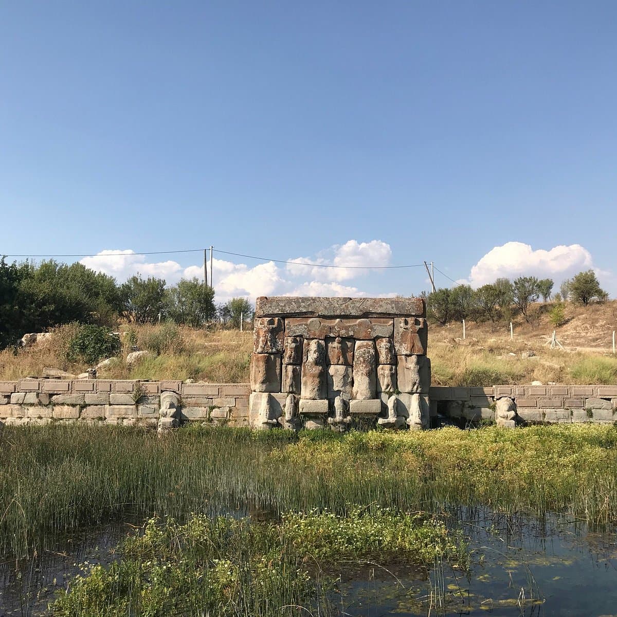 Хеттский водный памятник Эфлатунпынар