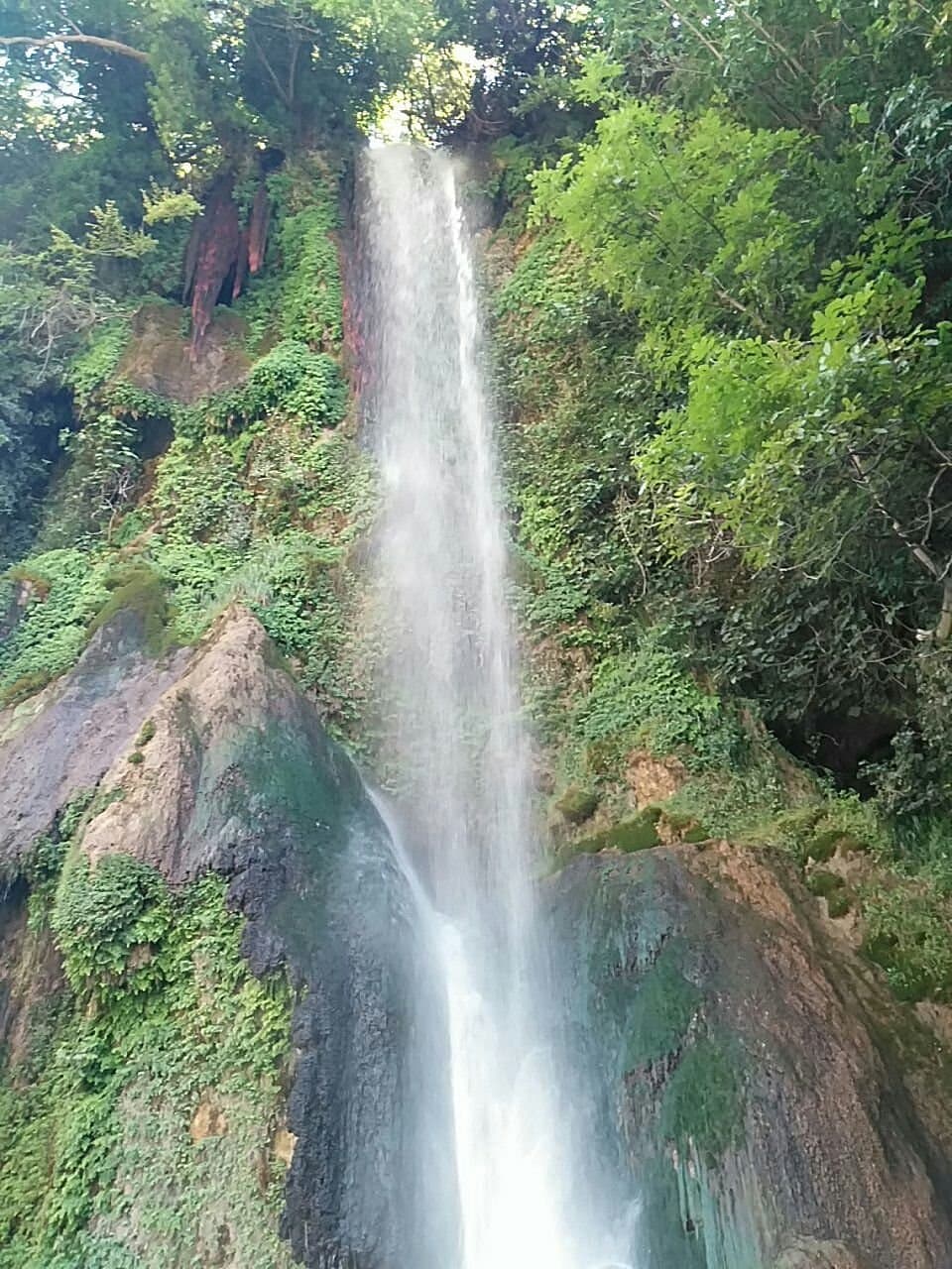 Sunturas Waterfall cover image