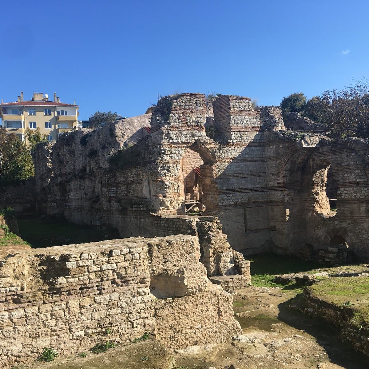 Церковь Балатлар