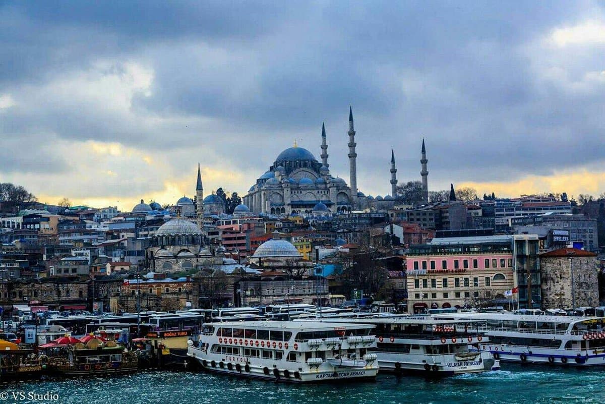 Eminönü Pier cover image