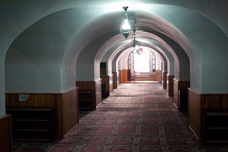Подземная мечеть