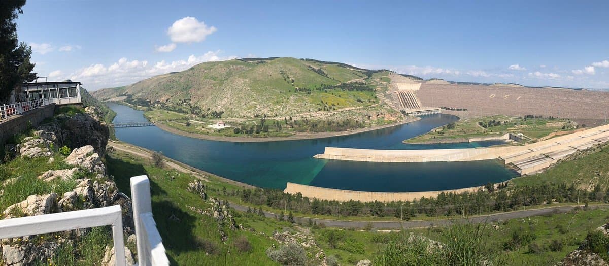 Плотина Ататюрка