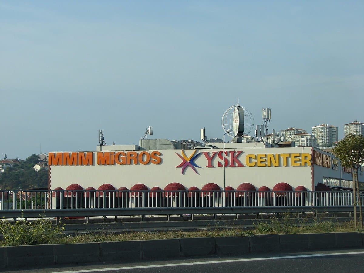 Торговый центр YSK Center