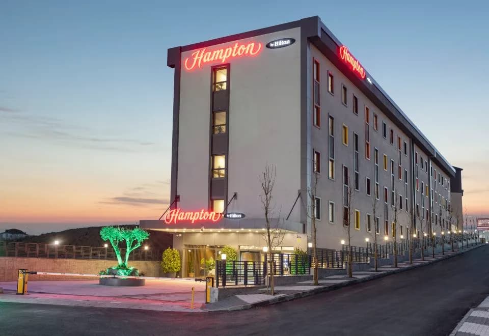 Hampton by Hilton Стамбул Арнавуткёй